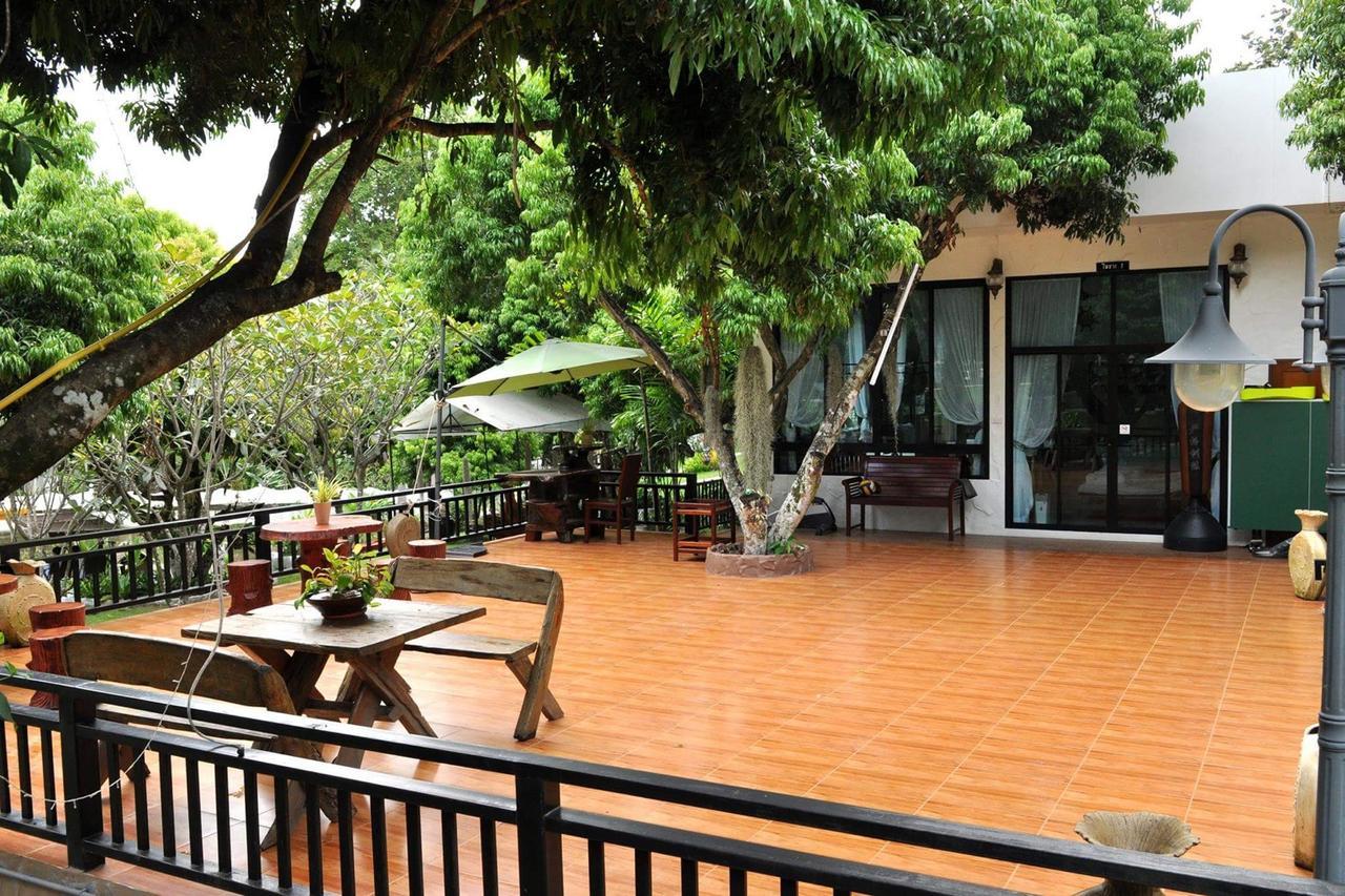 Silver Garden Resort Suan Phueng Bagian luar foto