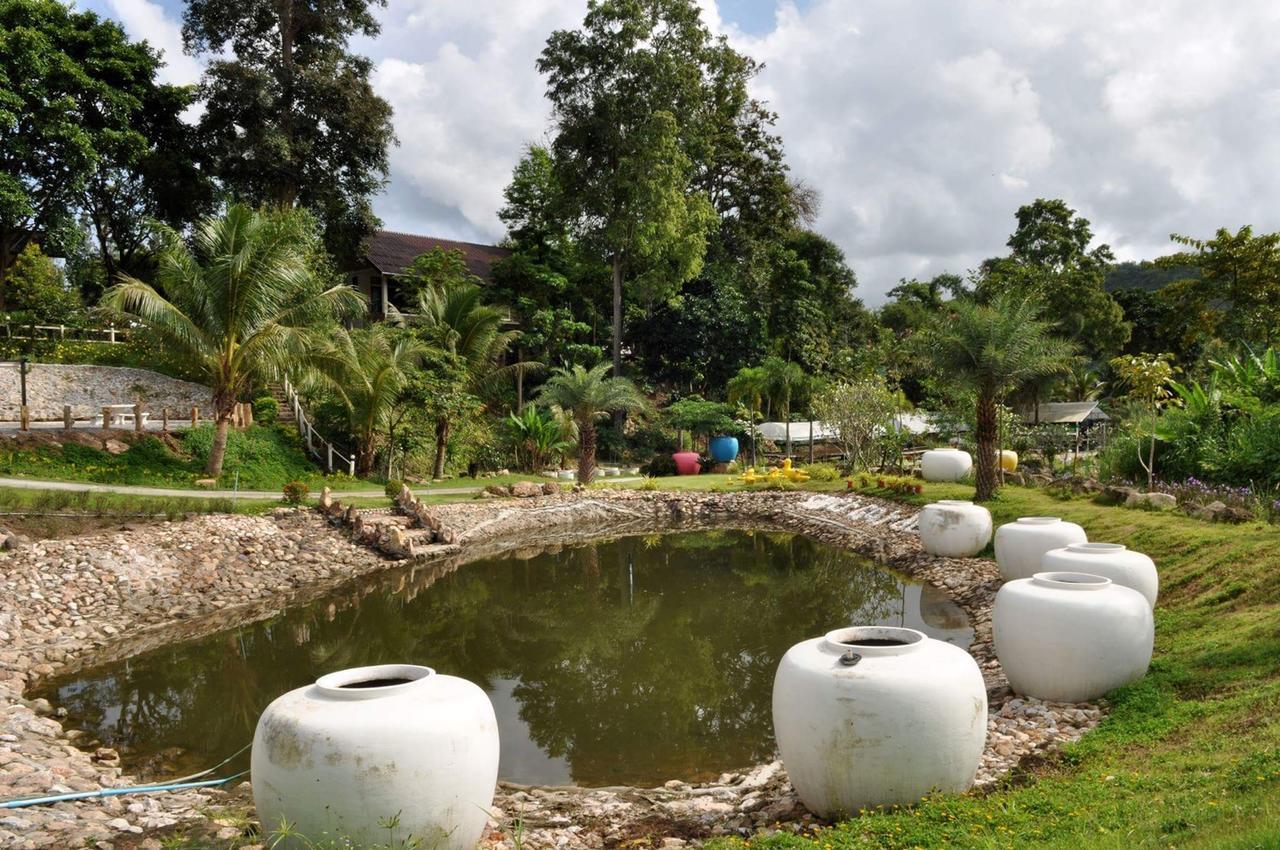 Silver Garden Resort Suan Phueng Bagian luar foto